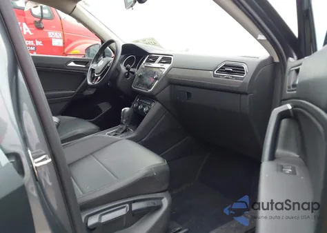 2019 Volkswagen Tiguan 2.0T Se/2.0T Sel/2.0T Sel R-Line/2.0T Sel R-Line Black z USA, uszkodzony, nr VIN 3VV3B7AX9KM072604